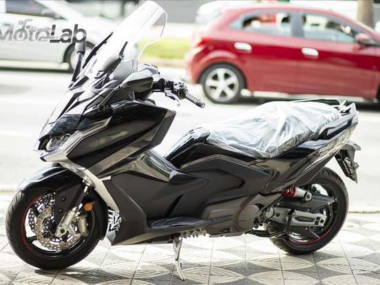 KYMCO-AK 550i KYMCO-AK 550i-2024