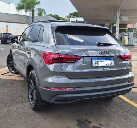 AUDI-Q3-2020
