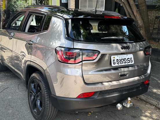 JEEP-COMPASS-2.0 16V FLEX NIGHT EAGLE AUTOMÁTICO JEEP-COMPASS-2018