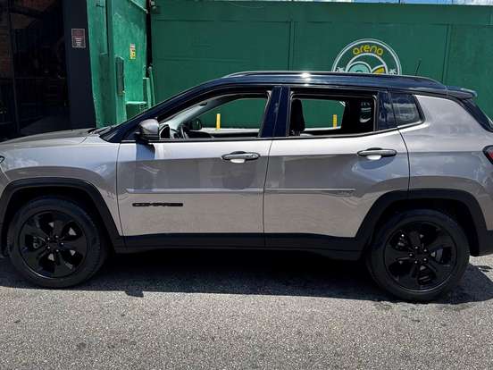 JEEP-COMPASS-2.0 16V FLEX NIGHT EAGLE AUTOMÁTICO JEEP-COMPASS-2018
