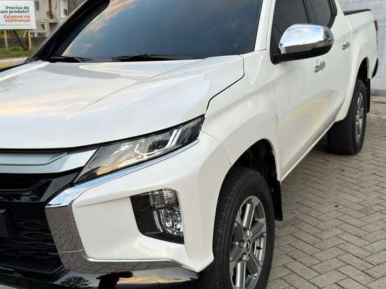 MITSUBISHI-L200 TRITON-2.4 16V TURBO DIESEL SPORT HPE CD 4P 4X4 AUTOMÁTICO MITSUBISHI-L200 TRITON-2021