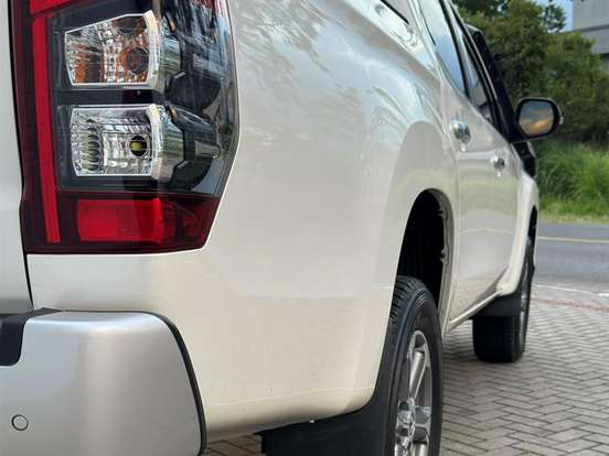 MITSUBISHI-L200 TRITON-2.4 16V TURBO DIESEL SPORT HPE CD 4P 4X4 AUTOMÁTICO MITSUBISHI-L200 TRITON-2021