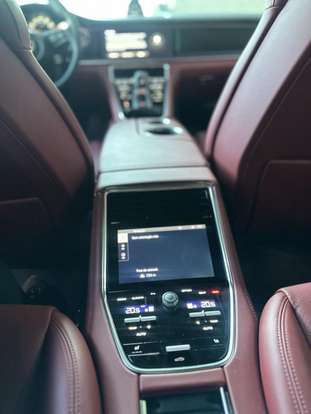 PORSCHE-PANAMERA-2022