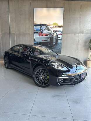 PORSCHE-PANAMERA-2022