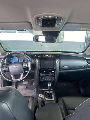 TOYOTA-HILUX SW4-2.8 D-4D TURBO DIESEL SRX 7L 4X4 AUTOMÁTICO TOYOTA-HILUX SW4-2021