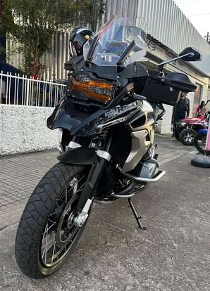 BMW-R 1250 GS PREMIUM TRIPLE BLACK-2021