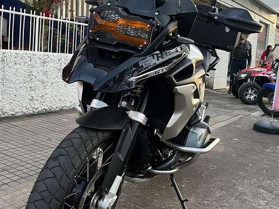 BMW-R 1250 GS PREMIUM TRIPLE BLACK BMW-R 1250 GS PREMIUM TRIPLE BLACK-2021