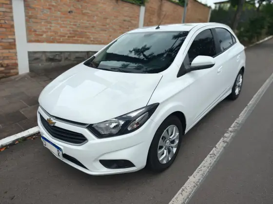 CHEVROLET ONIX 1.4 MPFI LT 8V FLEX 4P AUTOMÁTICO CHEVROLET ONIX 1.4 MPFI LT 8V FLEX 4P AUTOMÁTICO