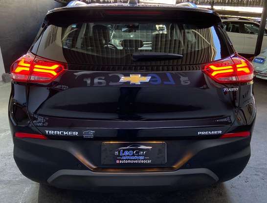CHEVROLET-TRACKER-2023