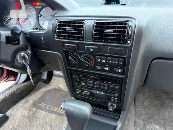 HONDA-ACCORD-2.2 EX 16V GASOLINA 4P AUTOMÁTICO HONDA-ACCORD-1992