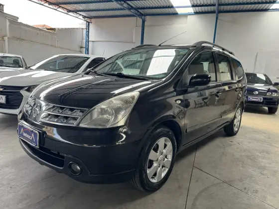 NISSAN LIVINA 1.8 SL X-GEAR 16V FLEX 4P AUTOMÁTICO