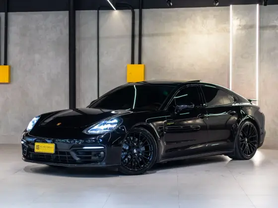 PORSCHE PANAMERA 2.9 V6 E-HYBRID 4 PLATINUM EDITION PDK