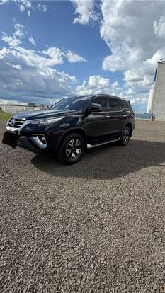 TOYOTA-HILUX SW4-2019