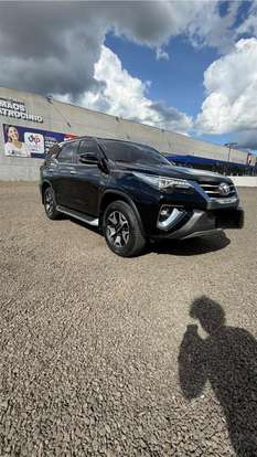 TOYOTA-HILUX SW4-2019