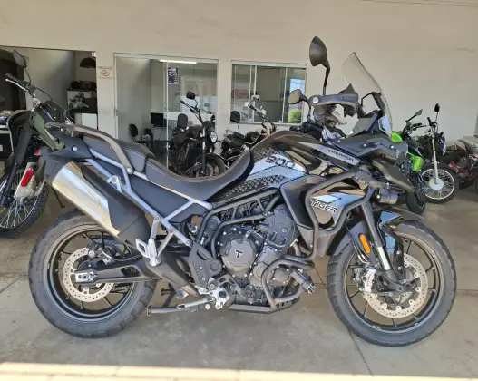 TRIUMPH TIGER 900 GT 