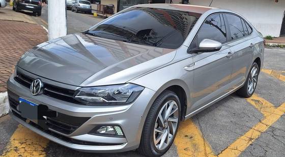 VOLKSWAGEN VIRTUS 1.0 200 TSI HIGHLINE AUTOMÁTICO