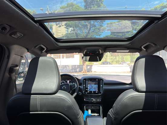 VOLVO-XC40-1.5 T5 RECHARGE R-DESIGN GEARTRONIC VOLVO-XC40-2021
