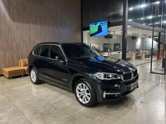 BMW X5 3.0 4X4 M50D I6 TURBO DIESEL 4P AUTOMÁTICO