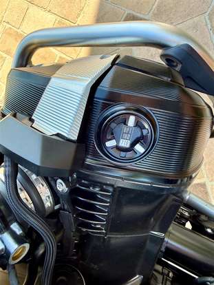 BMW-R 1250 GS PREMIUM TRIPLE BLACK-2024