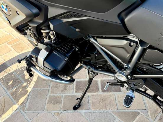 BMW-R 1250 GS PREMIUM TRIPLE BLACK BMW-R 1250 GS PREMIUM TRIPLE BLACK-2024