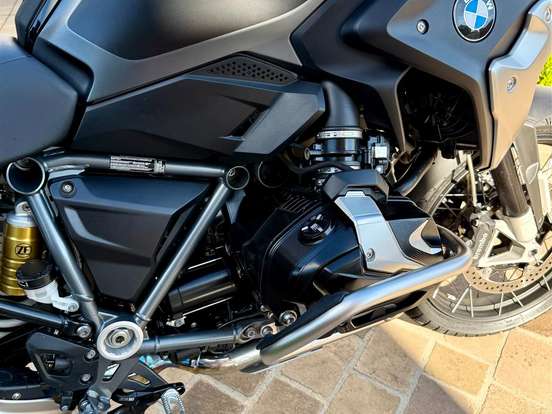 BMW-R 1250 GS PREMIUM TRIPLE BLACK BMW-R 1250 GS PREMIUM TRIPLE BLACK-2024