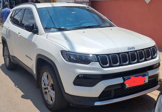 JEEP COMPASS 1.3 T270 TURBO FLEX LONGITUDE AT6