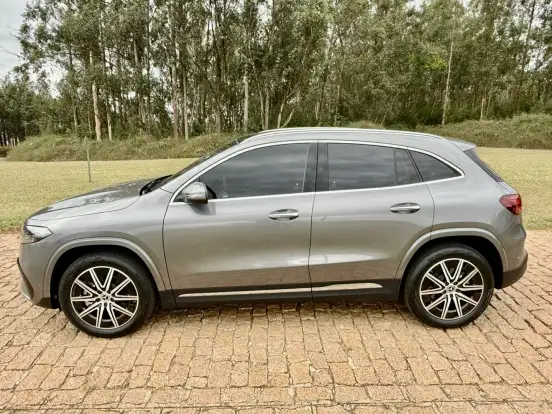 MERCEDES-BENZ-EQA 250-2025