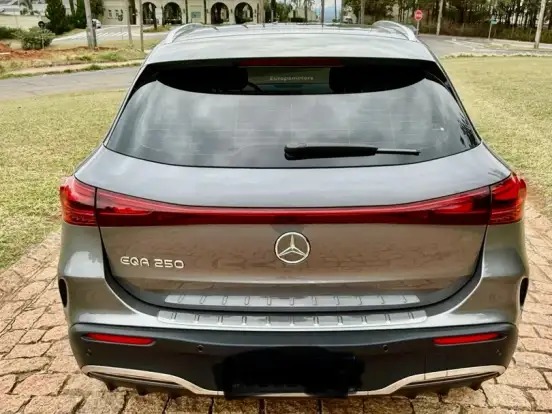MERCEDES-BENZ-EQA 250-66,5 KW ELÉTRICO MERCEDES-BENZ-EQA 250-2025