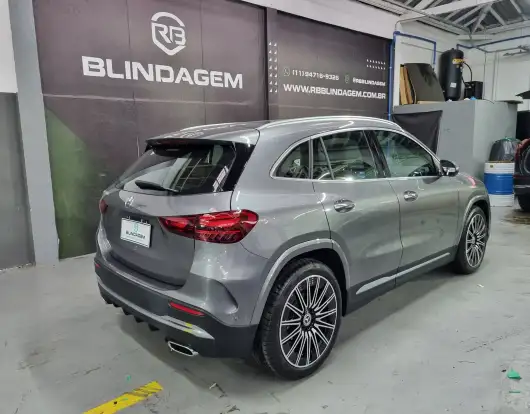 MERCEDES-BENZ-GLA 200-1.3 MHEV AMG LINE 7G-DCT MERCEDES-BENZ-GLA 200-2025