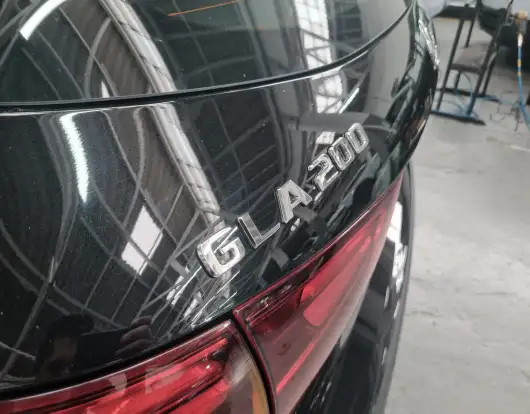 MERCEDES-BENZ-GLA 200-2026