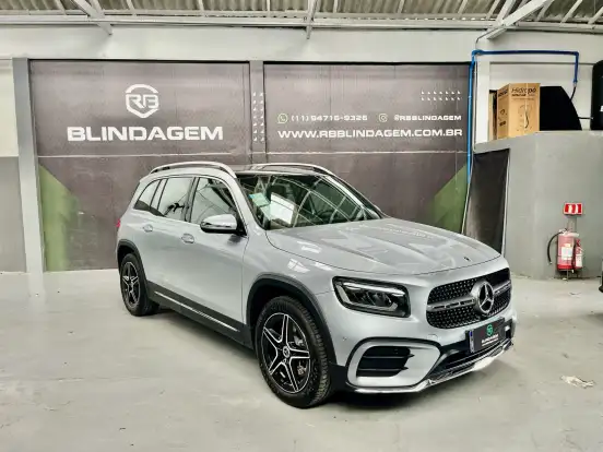 MERCEDES-BENZ-GLB 220-2025