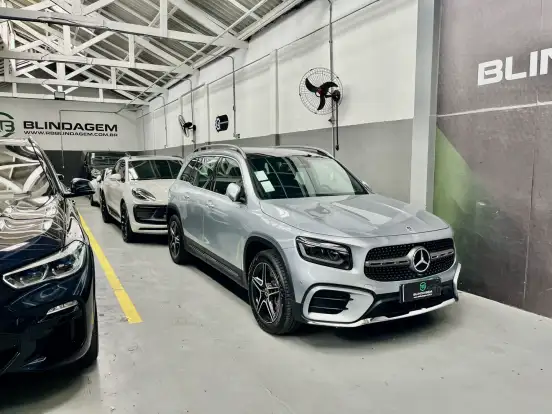 MERCEDES-BENZ-GLB 220-2.0 MHEV AMG LINE 4MATIC 8G-DCT MERCEDES-BENZ-GLB 220-2025