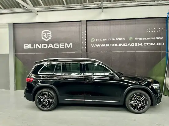 MERCEDES-BENZ-GLB 220-2.0 MHEV AMG LINE 4MATIC 8G-DCT MERCEDES-BENZ-GLB 220-2025