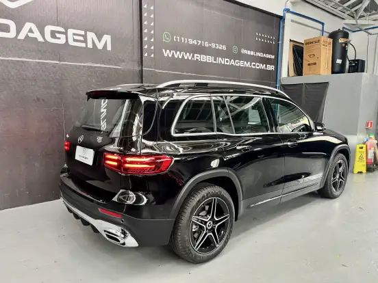 MERCEDES-BENZ-GLB 220-2.0 MHEV AMG LINE 4MATIC 8G-DCT MERCEDES-BENZ-GLB 220-2025