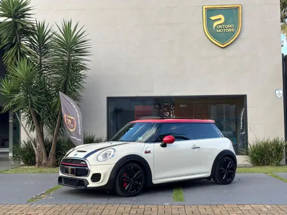 MINI COOPER 2.0 JOHN COOPER WORKS 16V TURBO GASOLINA 2P AUTOMATICO