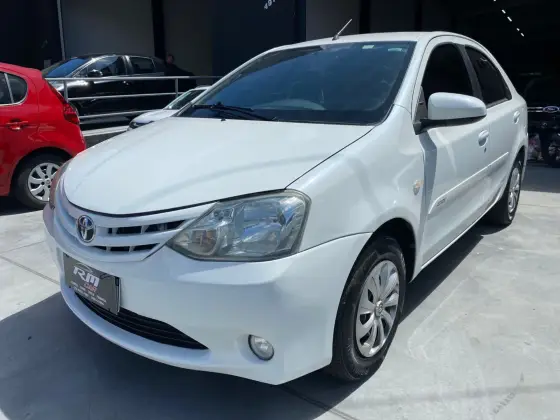 TOYOTA ETIOS 1.5 X SEDAN 16V FLEX 4P MANUAL