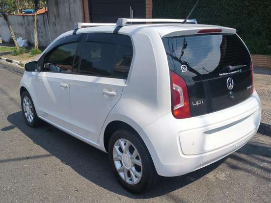 VOLKSWAGEN-UP-1.0 MPI HIGH UP 12V FLEX 4P AUTOMATIZADO VOLKSWAGEN-UP-2014