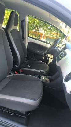 VOLKSWAGEN-UP-2014