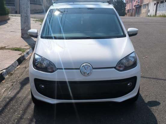 VOLKSWAGEN-UP-1.0 MPI HIGH UP 12V FLEX 4P AUTOMATIZADO VOLKSWAGEN-UP-2014