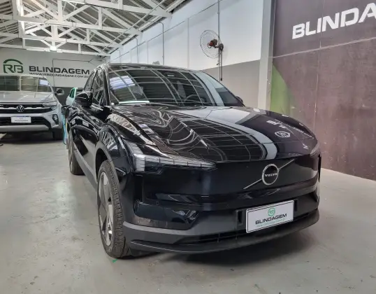 VOLVO EX30 69 KW ELÉTRICO PLUS VOLVO EX30 69 KW ELÉTRICO PLUS