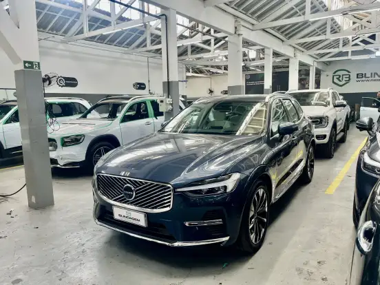 VOLVO-XC60-2.0 T8 PHEV ULTRA AWD GEARTRONIC VOLVO-XC60-2025