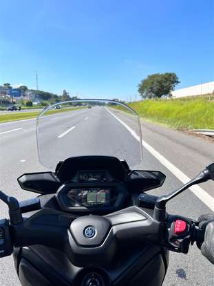 YAMAHA-XMAX 250 CONNECTED ABS-2025