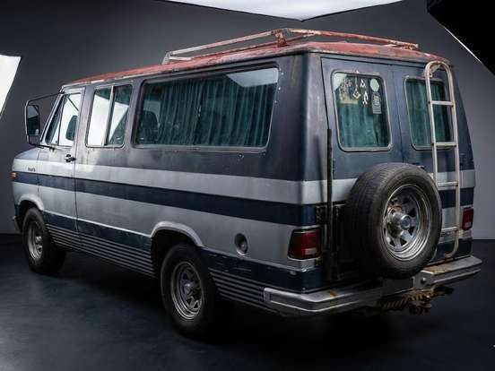 FORD-FURGLAINE-3.9 EXECUTIVA VAN DIESEL 4P MANUAL FORD-FURGLAINE-1985