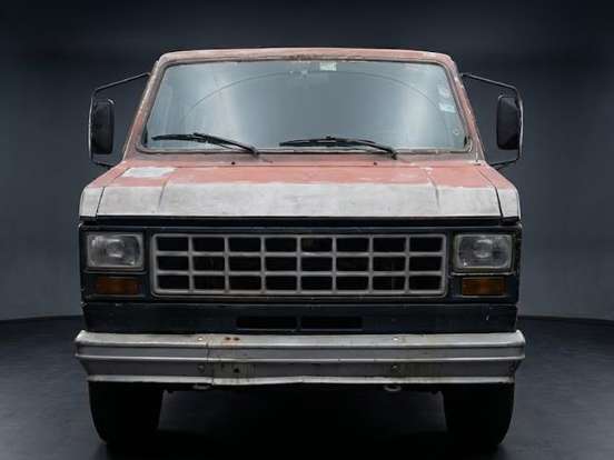 FORD-FURGLAINE-3.9 EXECUTIVA VAN DIESEL 4P MANUAL FORD-FURGLAINE-1985
