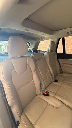 VOLVO-XC90-2019