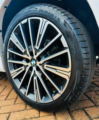 BMW-X1-2025