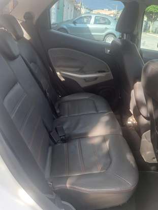FORD-ECOSPORT-2015