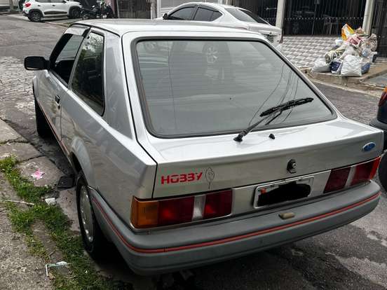 FORD-ESCORT-1.0 HOBBY 8V GASOLINA 2P MANUAL FORD-ESCORT-1995