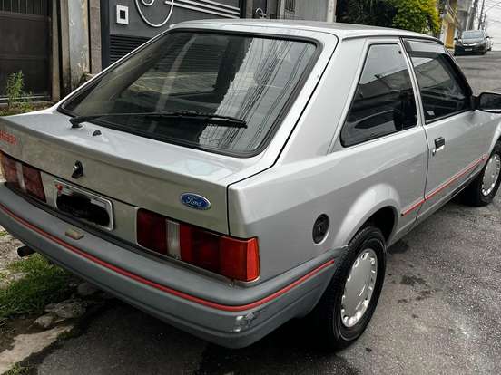 FORD-ESCORT-1.0 HOBBY 8V GASOLINA 2P MANUAL FORD-ESCORT-1995