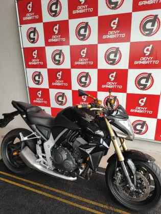 HONDA CB 1000R 